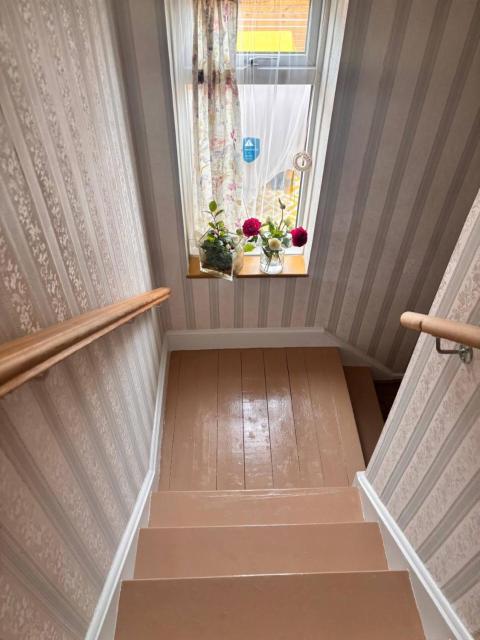 Cozy room near Heathrow