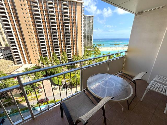 Ilikai Apt 1042 Lagoon Ocean Fireworks Vws STU 1BA