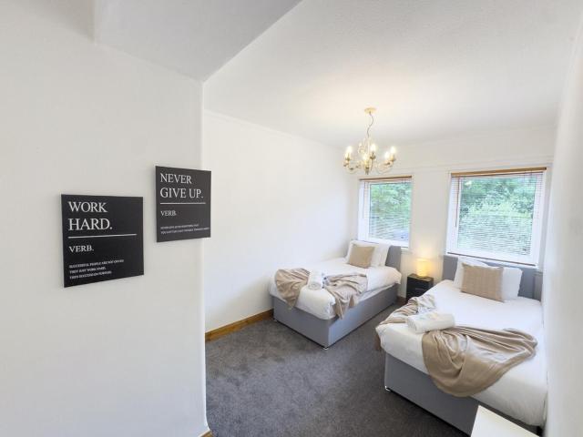 Clydebank 2 Bedroom Home