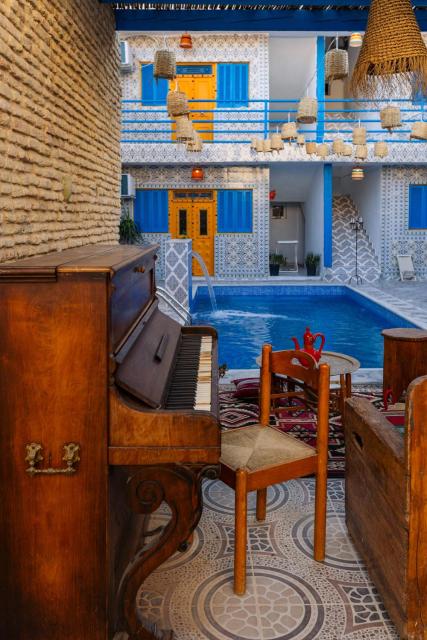 BDar Stay Maison d'hôtes avec piscine et rooftop à Tozeur, à 10 min de la Médina