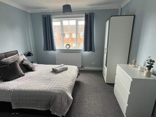 Oakfield Apartment