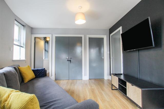 2 Bedroom Property In City Centre by Prestige Lets