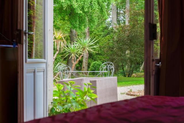 Logis Hôtel Les Maréchaux