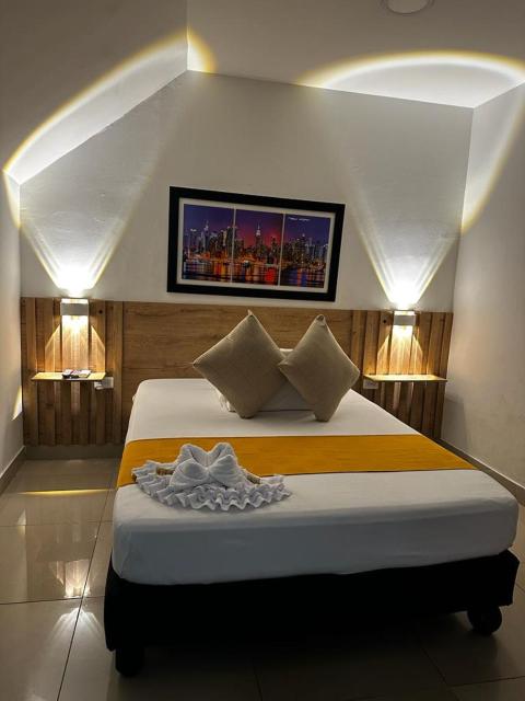 Sixth House Suite