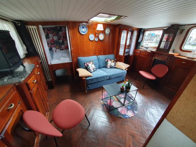Houseboat holiday apartments Rotterdam