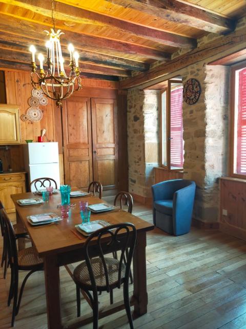 maison médiéval pour six personnes