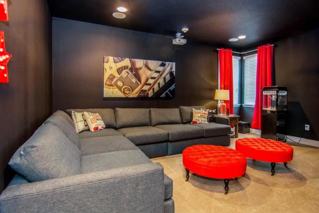 Gorgeous Single Home with Private Pool at Encore