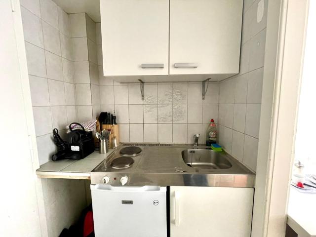 3 minutes walking from Lausanne Train station