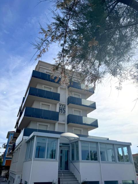 Hotel Sayonara