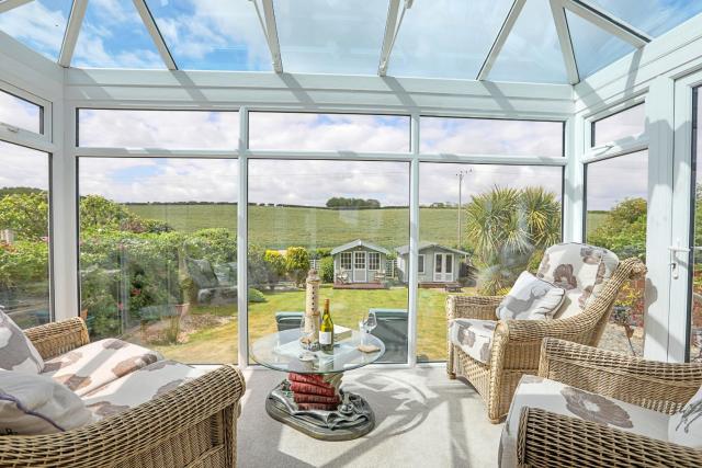 Finest Retreats - Shoe Buttons Cottage at Gap Road