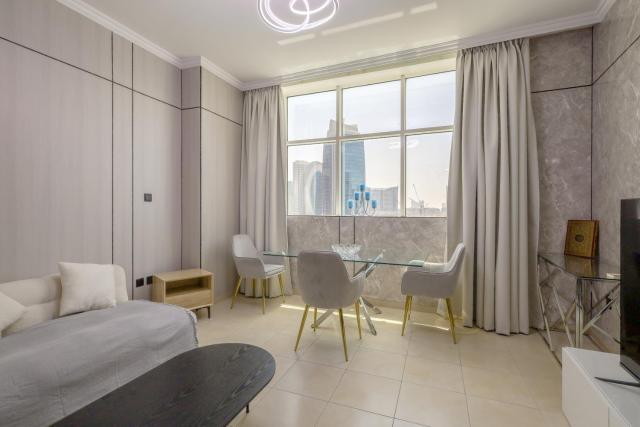 Prime Downtown Male Dormitory Comfort Meets Convenience