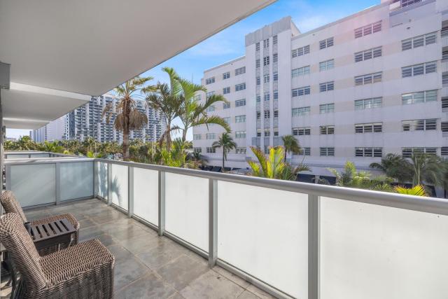 Hotel Miami Beach Convention Center