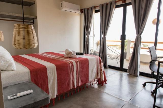Penthouse Ocean view- 2Rooms & private pool
