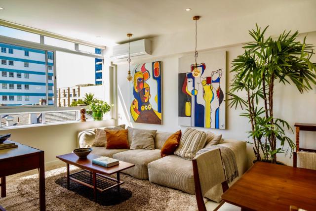 Aeris - Central & secure remote-work 3 bedroom apartment with ACs