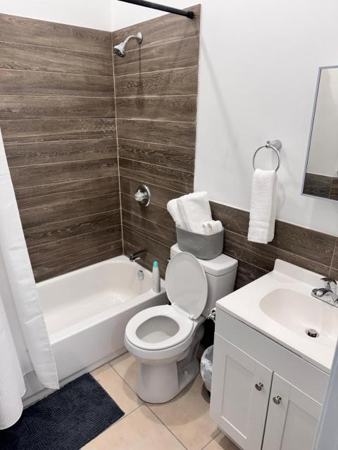 Cozy Stay Near Fishtown - Close to Subway & Center City by Globenest