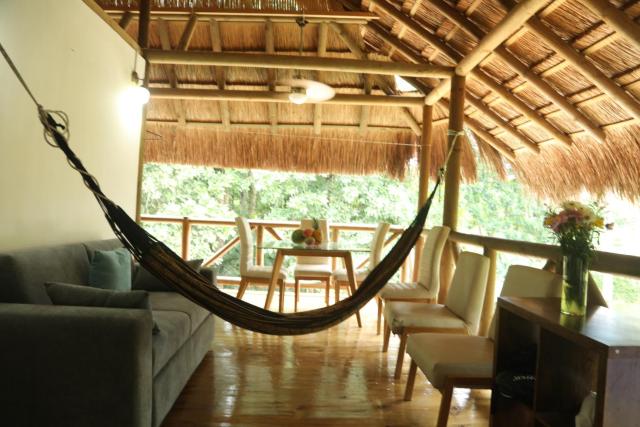 City Escape Casa Mariguana