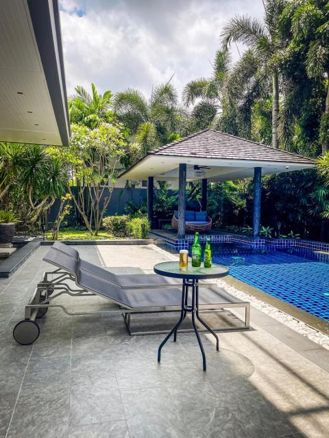 Tropical Haven Villa 4-Bedroom Private Pool Butler Choeng Thale Phuket