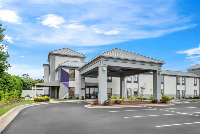 Spark by Hilton Spring Lake Fayetteville