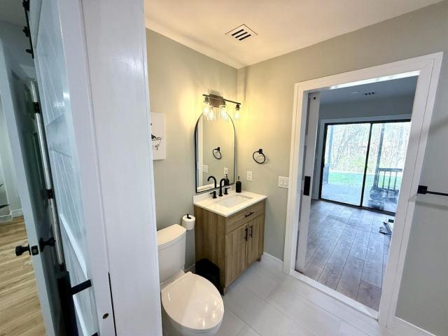 The Canopy 4BR Forest Escape Spa, Sip, and Unwind