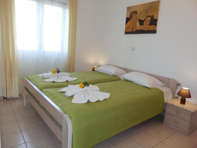 Maro Suites