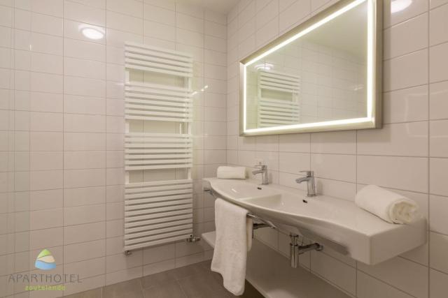 Welcome in - Aparthotel Zoutelande, studio's en app voor 2-6 pers - 50m van het strand in hartje centrum