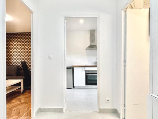 Fourside Deluxe Apartments in Le Bourget