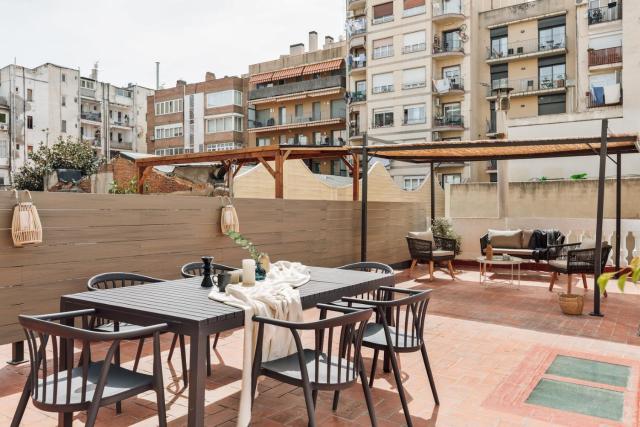 Sishane - 3 bedrooms and terrace in Eixample Esquerra