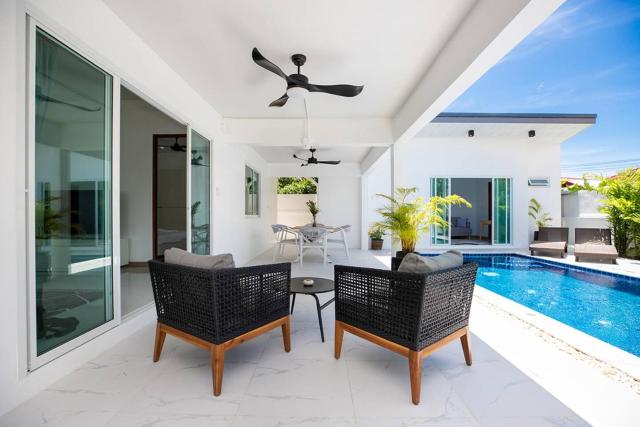 Private Pool Villa Rawai beach