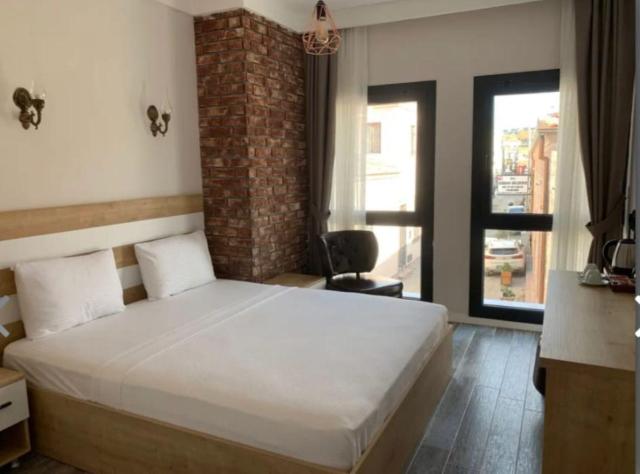 Ayvalik Cihan Otel