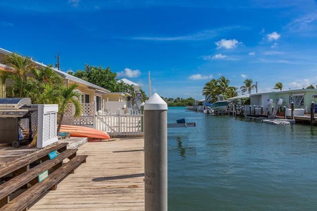 Marlin Manor - Waterfront Home, 55