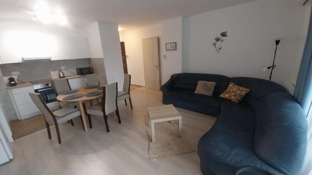 117 Family Apartment 3 near by Heroes Square with free garage
