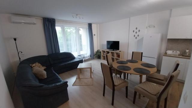 117 Family Apartment 3 near by Heroes Square with free garage