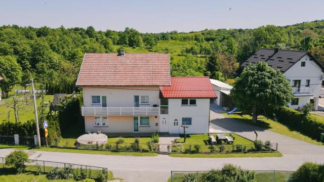 Apartments with parking space Lipovaca, Plitvice - 17657