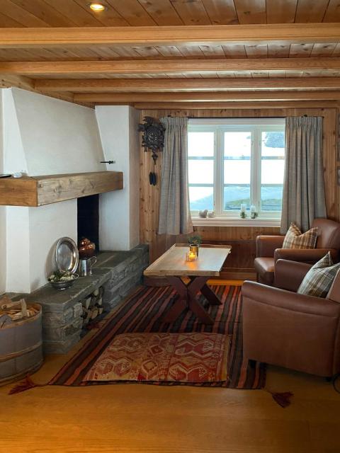 Traditional Cabin In Gålå With Stunning Nature
