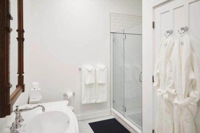 The Kent Collection - The Victorian
