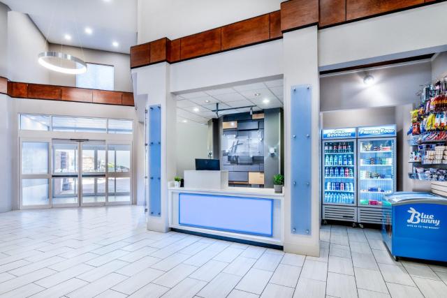 Holiday Inn Express & Suites Denver North - Thornton by IHG
