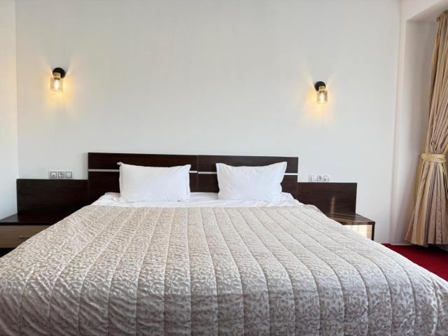 Hotel Q Art Severus
