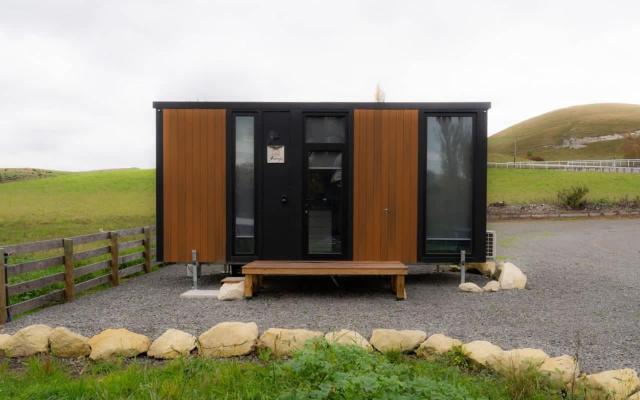 Weka Pass Cottages 2 by Tiny Away