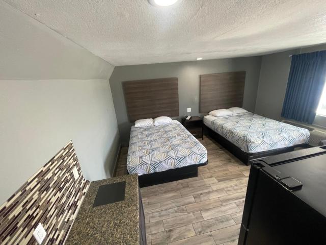 Gateway Motor Inn