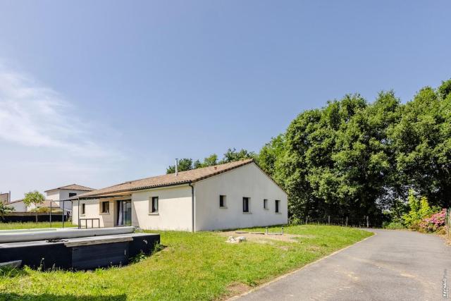 Villa Pastel - Piscine Chauffée & Jardin