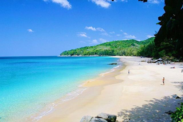 Beachfront 120sqm 2BR with Private Plunge Pool on stunning Naithon beach