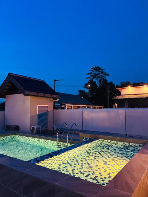 Bungalow D'CENANG II - Private Pool 4 Bedrooms