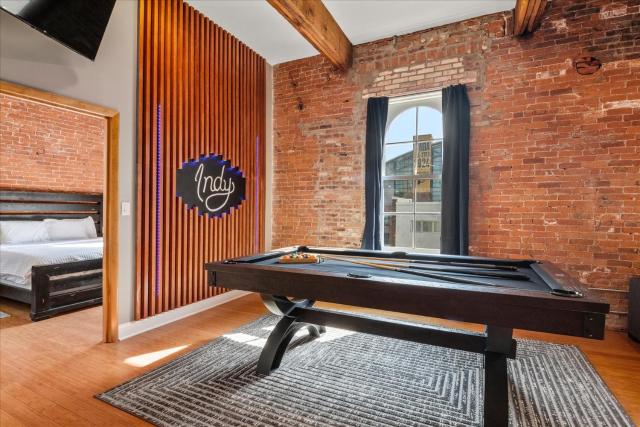 New Loft Near Convention Center