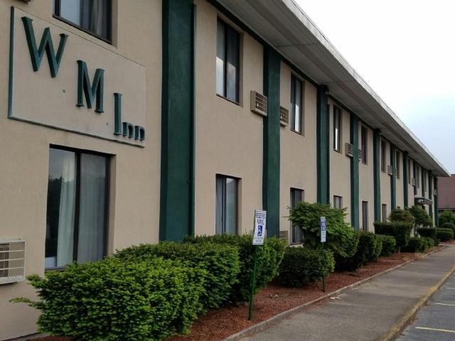 Woonsocket Motor Inn