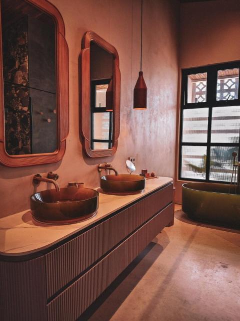 Brand new Organic shaped Villa Aya, Vista Royal, 180 Seaview, Bali Design