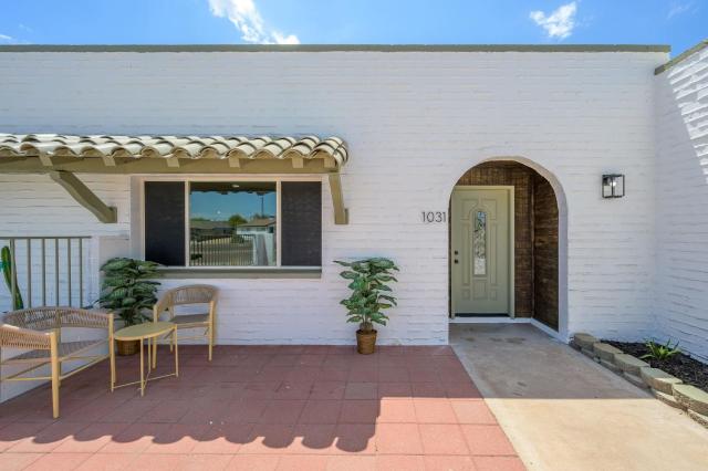 Serene Desert Getaway w/ Backyard Near ASU Campus!