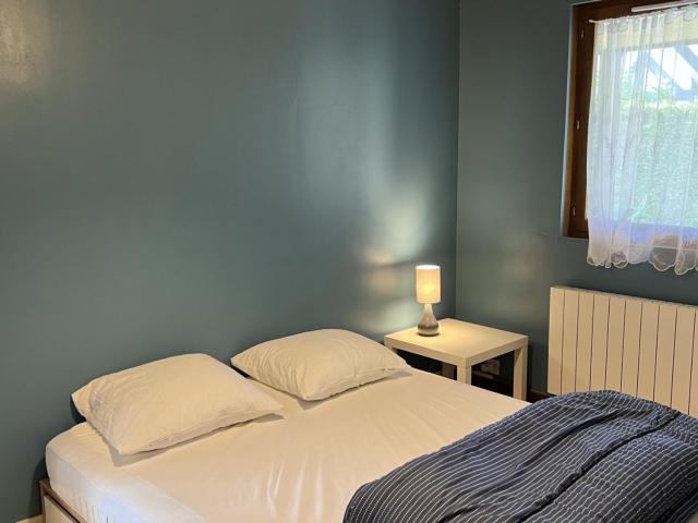 Charmant chalet 4P avec jardin privatif, proche plage et commerces à Merville-Franceville - FR-1-487-333