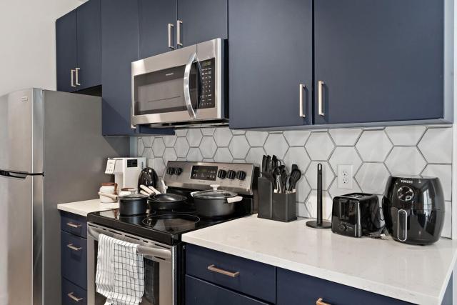 W318 Chic & Luxury 1Bd Condo In Downtown Minneapolis, Minutes From Minneapolis Convention Center & US Bank Arena