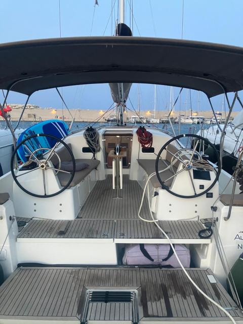 Aurora Sailing Getaway 2 or more Day Cruises in the Greek Islands
