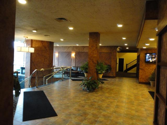 Lenox Hotel and Suites